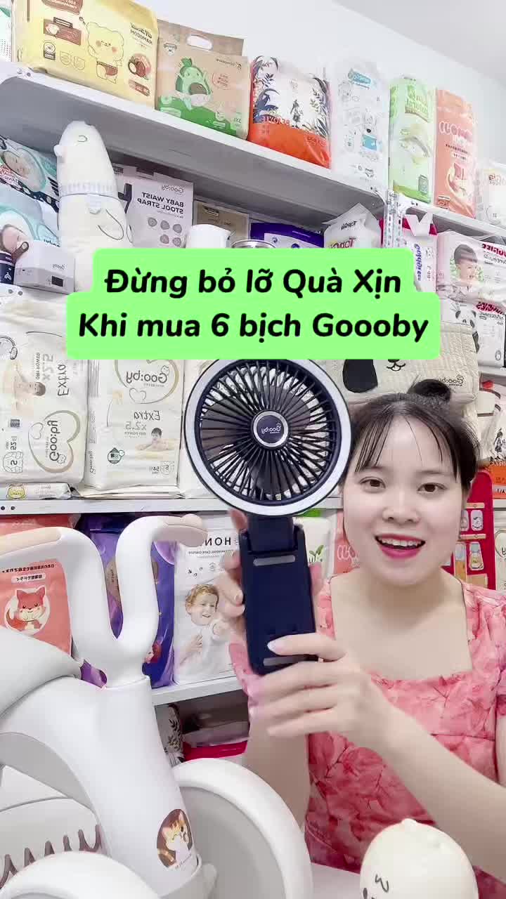 Quà tặng siêu xinh, bỉm siêu mỏng#giadinhmen #gooby #goobychuyengiabimdem #bimmongthamhuttot #bimhe 