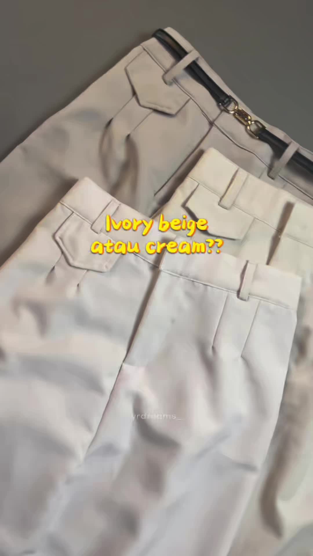 Perbedaan oro pants 50rban di warna ivory cream dan beige #celana #oropants #celanamurah #celanahighwaist #ootdhijab 