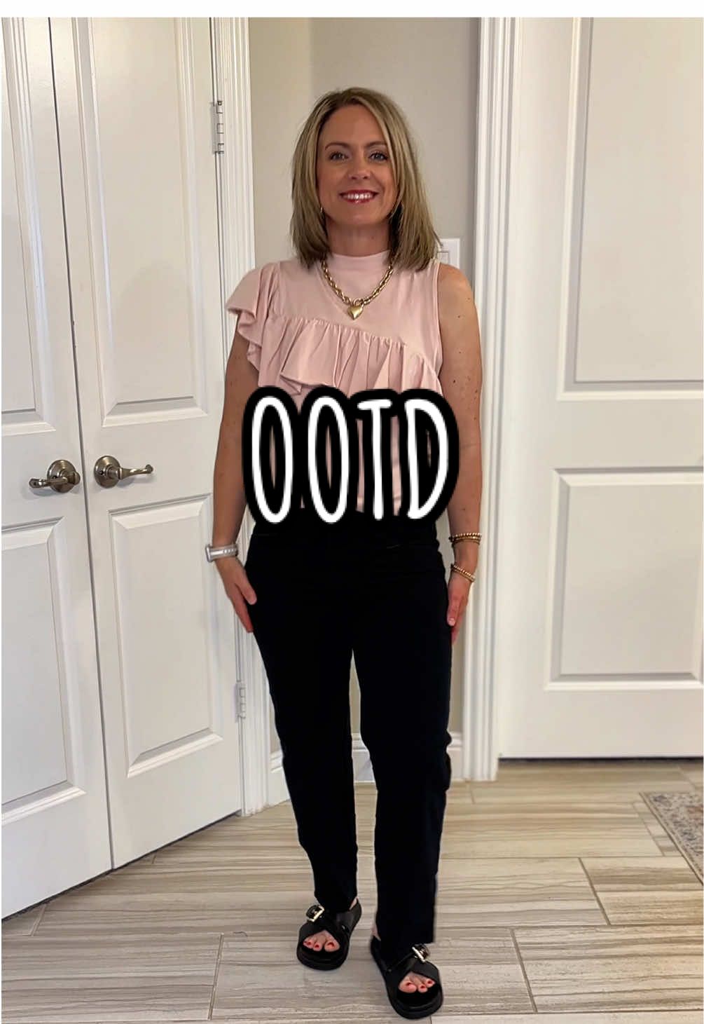 Beabadoobee Fit Check! 🎵 #beabadoobee #concert #spring #springfashion #momfashion #momstyle #momlife #OOTD #outfitideas #outfitinsporation #outfitoftheday #sahm #sahmlife #workwear #teacherstyle #over40 #millenials #summerfinds #TTSdelightnow #giftguide #TTSLevelUp #tiktokshopspringglowup #tiktokshopcreatorpicks #springtok  #TikTokShopTimetoBloomFinds  #TikTokShopRestock