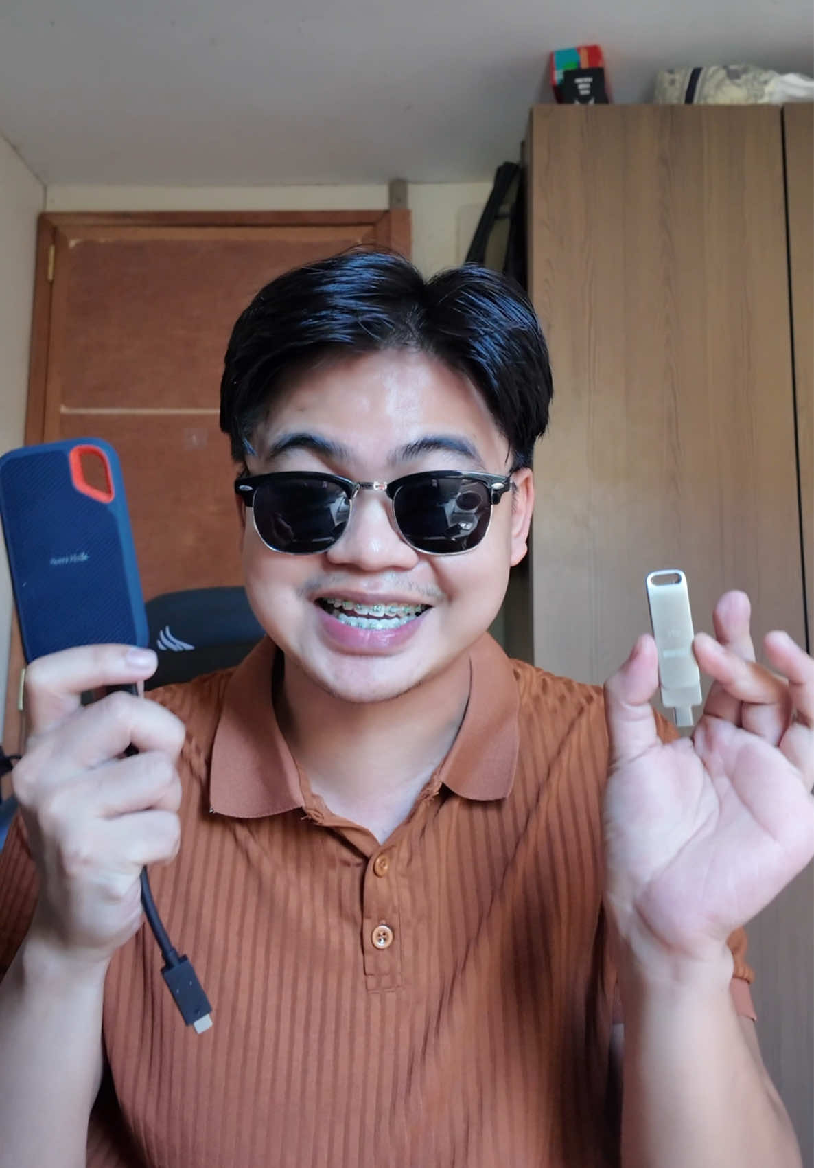 full storage no more! 😩🫶🏻✨ para ‘to sa mga taong laging full storage ang phone! #flashdrive harddrive #2tbflashdrive #phonestorage #otg 