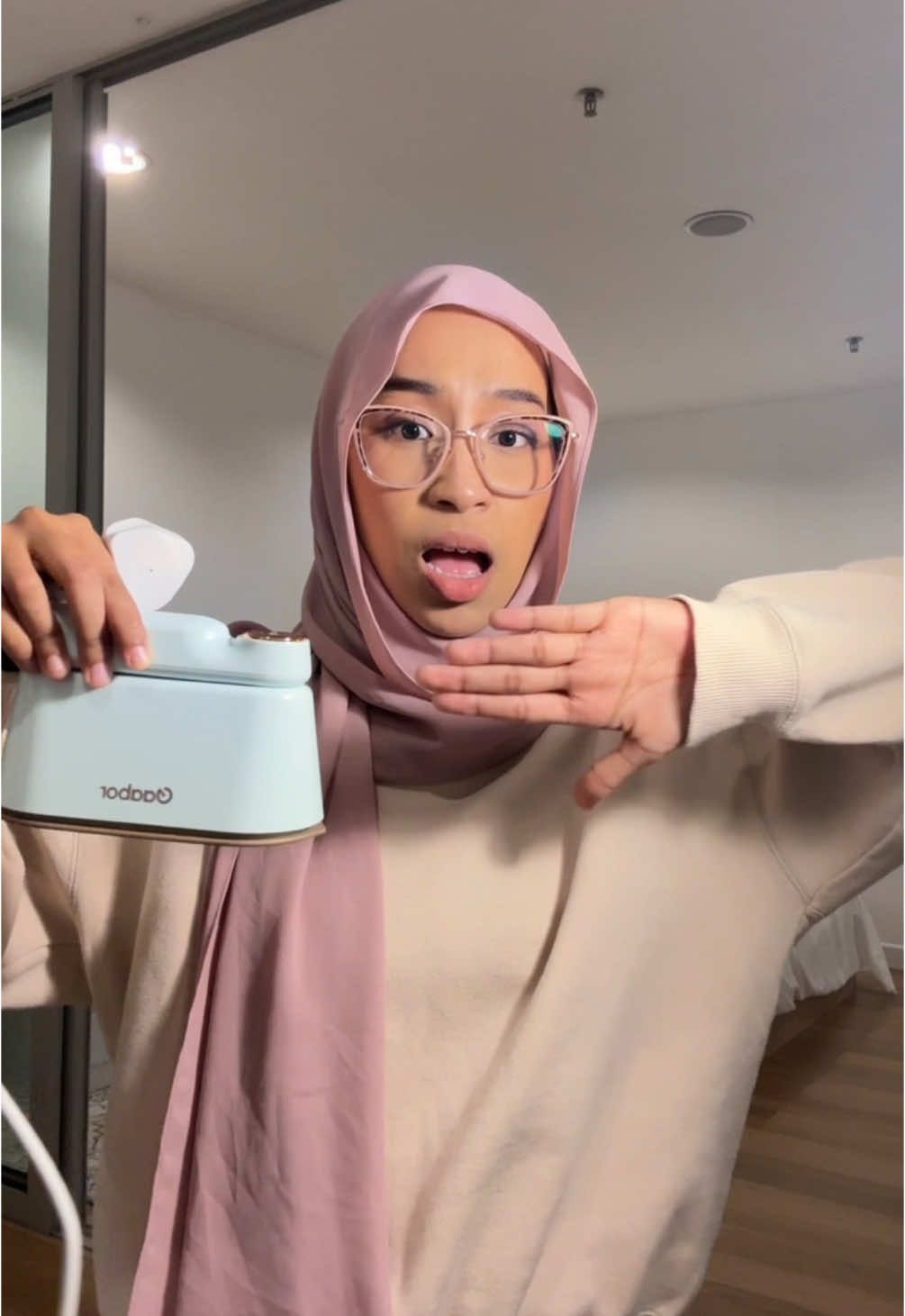 Balik raya kampung baju dijamin tak terbakor la ek pakai steamer ni