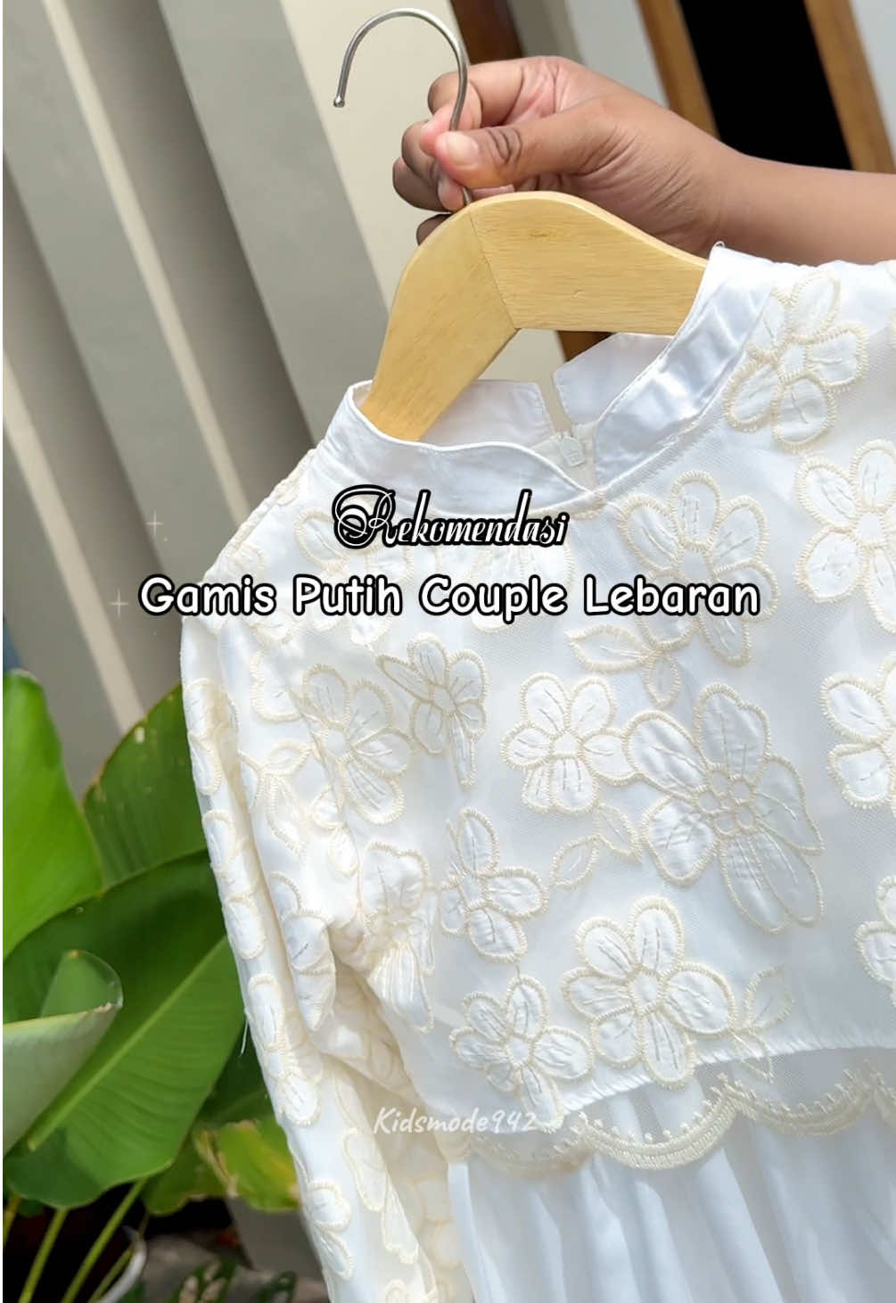 Gamis putih couple Lebaran #fypp #fypp #gamiskekinian #dress #dressputih #dresslebaran #gamisputih #fypage #fy 