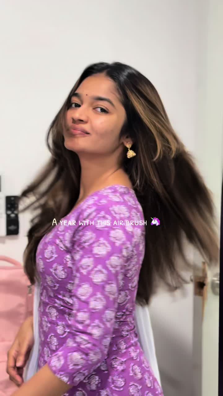 Been a whole year of using this air brush and I’m still impressed. For someone with curly and frizzy hair like me, finding a tool that actually works? Game changer.