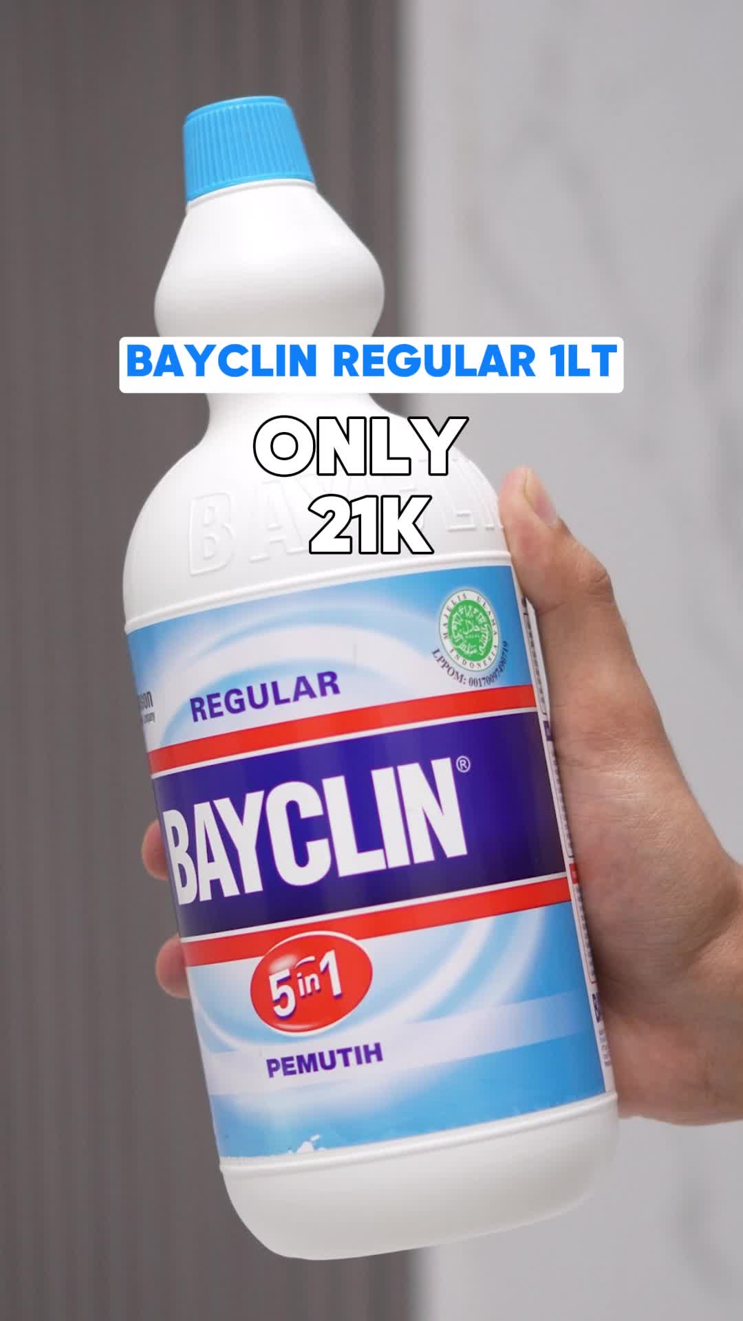 Bayclin Pemutih 1L - Solusi Ampuh untuk Pakaian Lebih Putih dan Higienis!  Jaga kebersihan dan kecerahan pakaian dengan Bayclin Pemutih. Efektif membersihkan noda membandel, mencerahkan pakaian putih, dan membunuh kuman. Yuk, jaga kebersihan pakaianmu bersama Bayclin! #Bayclin #PemutihPakaian #SolusiNoda
