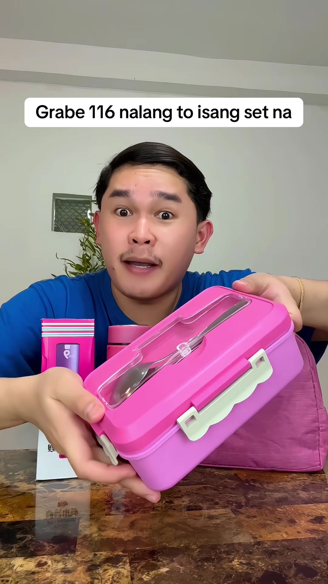Ang saya ng pinsan ko dahil sa lunch box nato 😁 #fyp #fypage #luchbox 