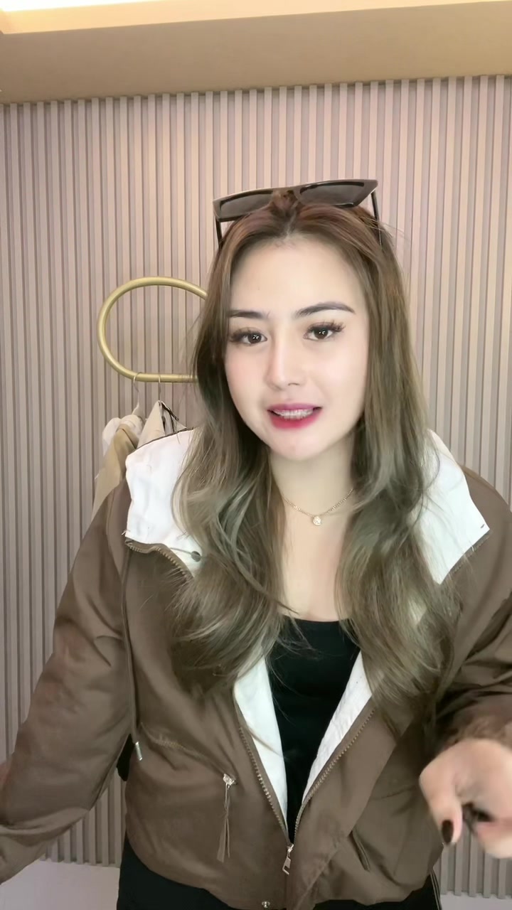 Finallyyyyyy!✨ #twotonedwindbreaker #TwotonedJacket 