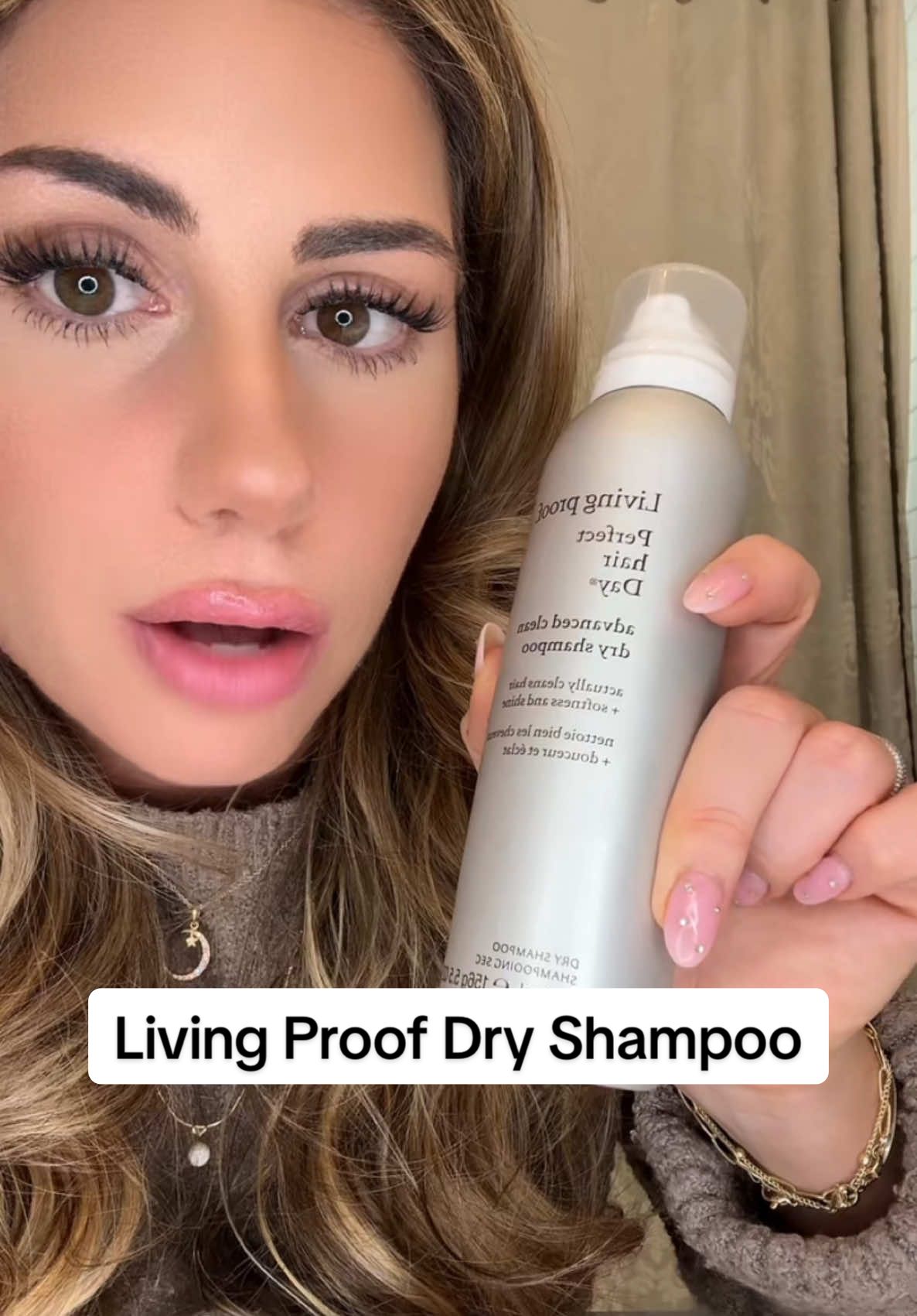 2 for the price of one?!🤩 @Living Proof, Inc. #livingproofdryshampoo #livingproof #creatorsearchinsights #dryshampoo 