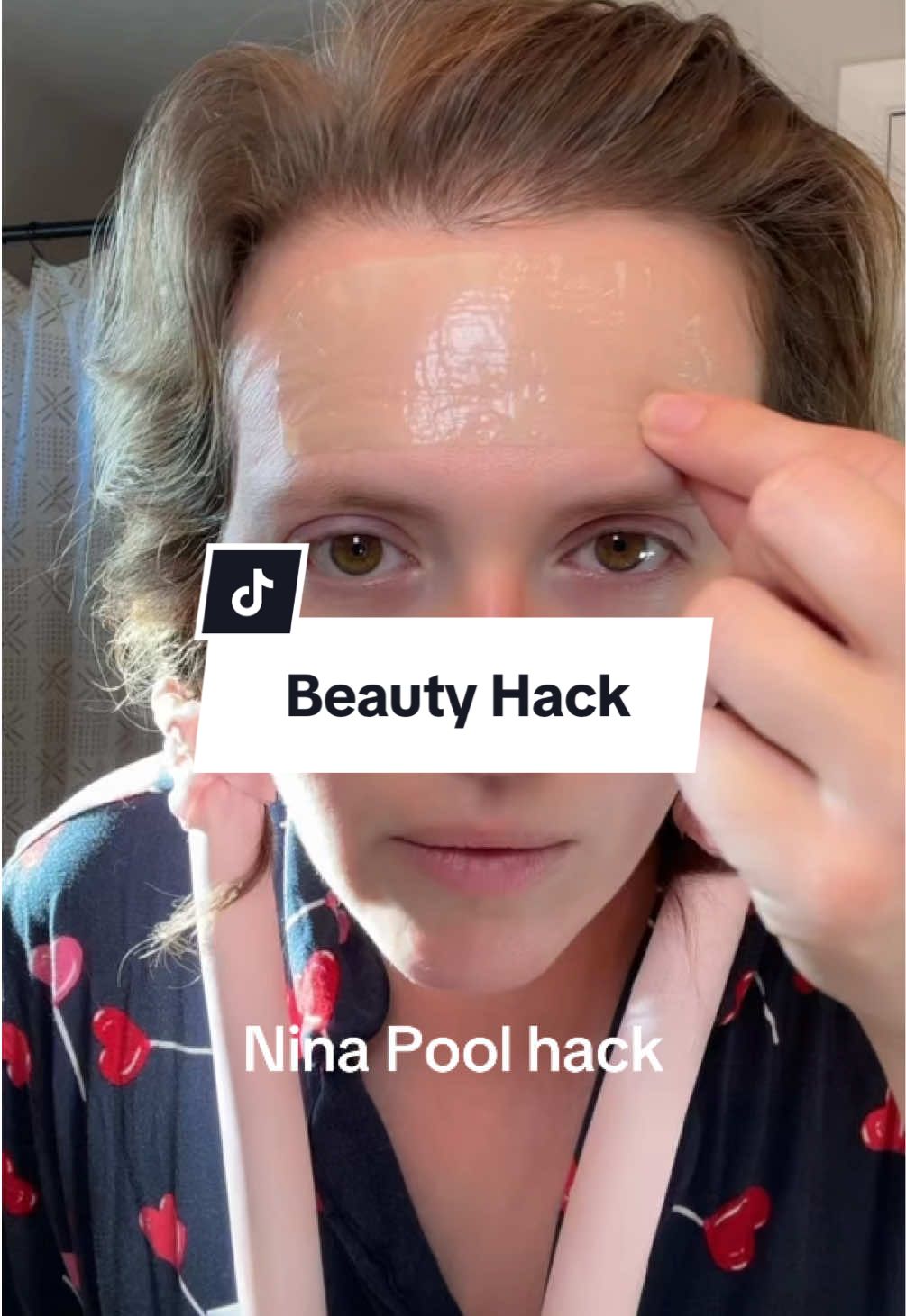 #scartape #ninapool #beautyhack #skincarehack #wrinklehack #antiwrinkle #facetape #collagen 