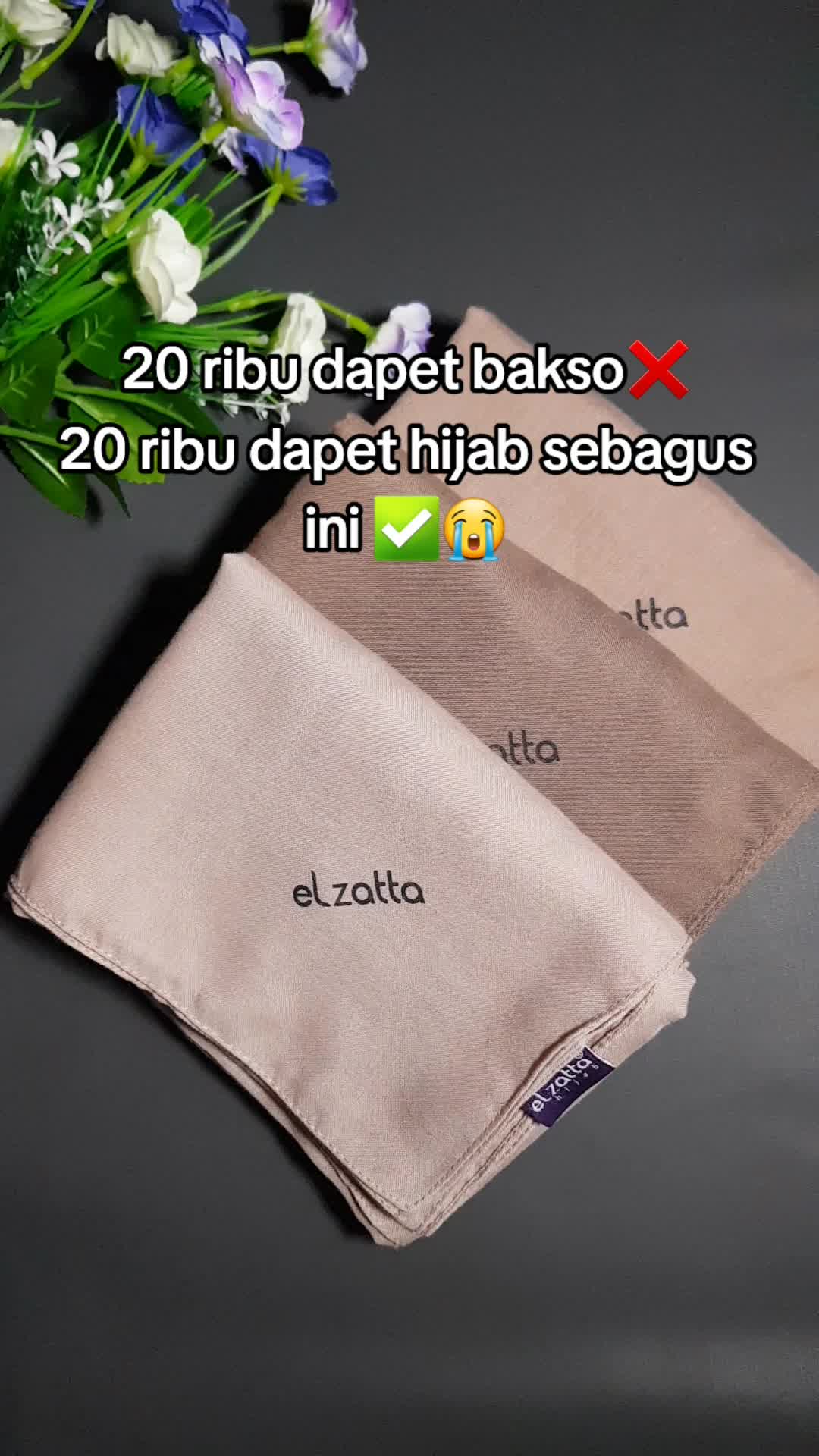 buruan check out mumpung lagi ada promo woii😭👊  #Rekomendasihijab #elzattahijab #hijabviral #hijabmurah #hijabstyle #fyppppppppppppppppppppppp 