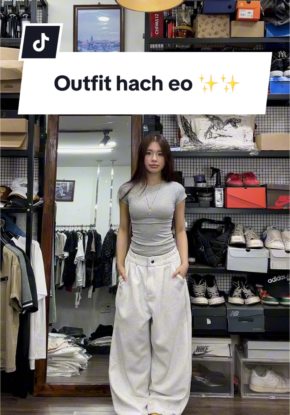 Rẻ lắmm lun áaaa 🥺 @Hoàng Linh Ánh #foryou #xuhuong #phoido #phoidoxinh #reviewlamdep #phoidonu #phoidonuxinh #outfit #aothun #quanniongrong #quanniongsuong #sweatpants #aobodynu #aothunbody #aothateo 