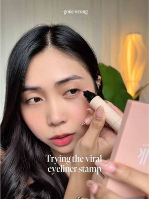 send help— #stampeyeliner #eyelinertutorial #tiktokmademebuyit 