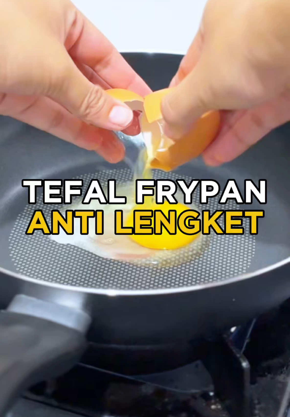 Masih pada nyimpen Teflon yg ngelupas ngga? Mending ganti sekarang deh daripada nyesel. Ganti ke yang bener2 "ANTI LENGKET" dan bebas PFOA #tefal #wajanantilengket #teflon 