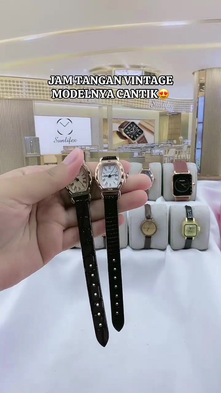 PROMO JAM TANGAN VINTAGE‼️😍 #WIBGAJIAN #WaktuIndonesiaBelanja #Guncang66 #PromoGuncang66 #Paydaysale #sunlifexwatch #tiktoklive #livehighlights  
