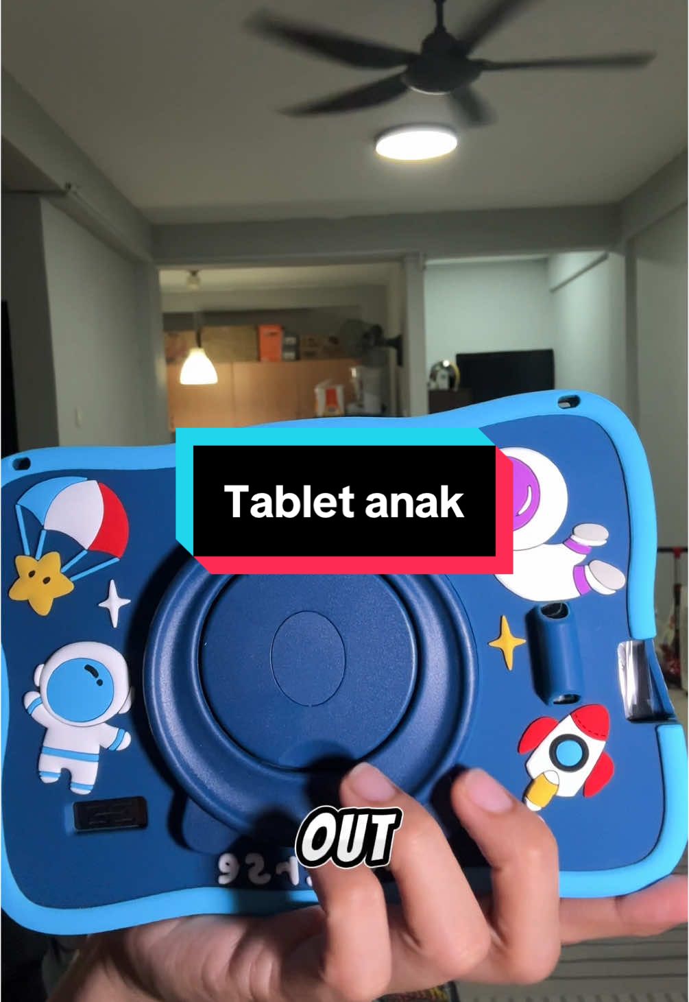 Daripada bagi anak main telefon sampai rosak mata dan otak,baik korang belikan je tabs ni,anak korang pun akan pandai dan bijak untuk pembelajaran dia#imranazie #tabsanakanak 
