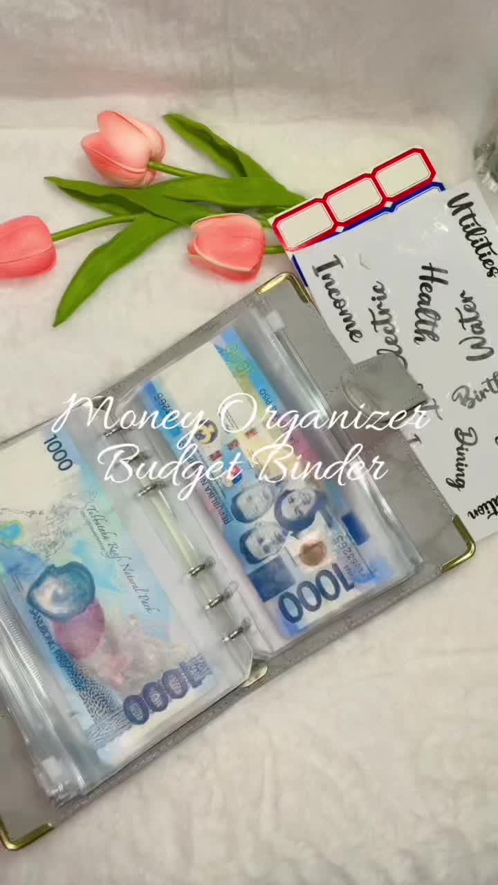 Tara na at mag-ipon, iorganize ang budget with this money organizer budget binder. #moneyorganizer #budgetbinder #moneyorganizerbudgetbinder #budgetorganizer #savingsbinder #iponchallenge #savings #giftideas