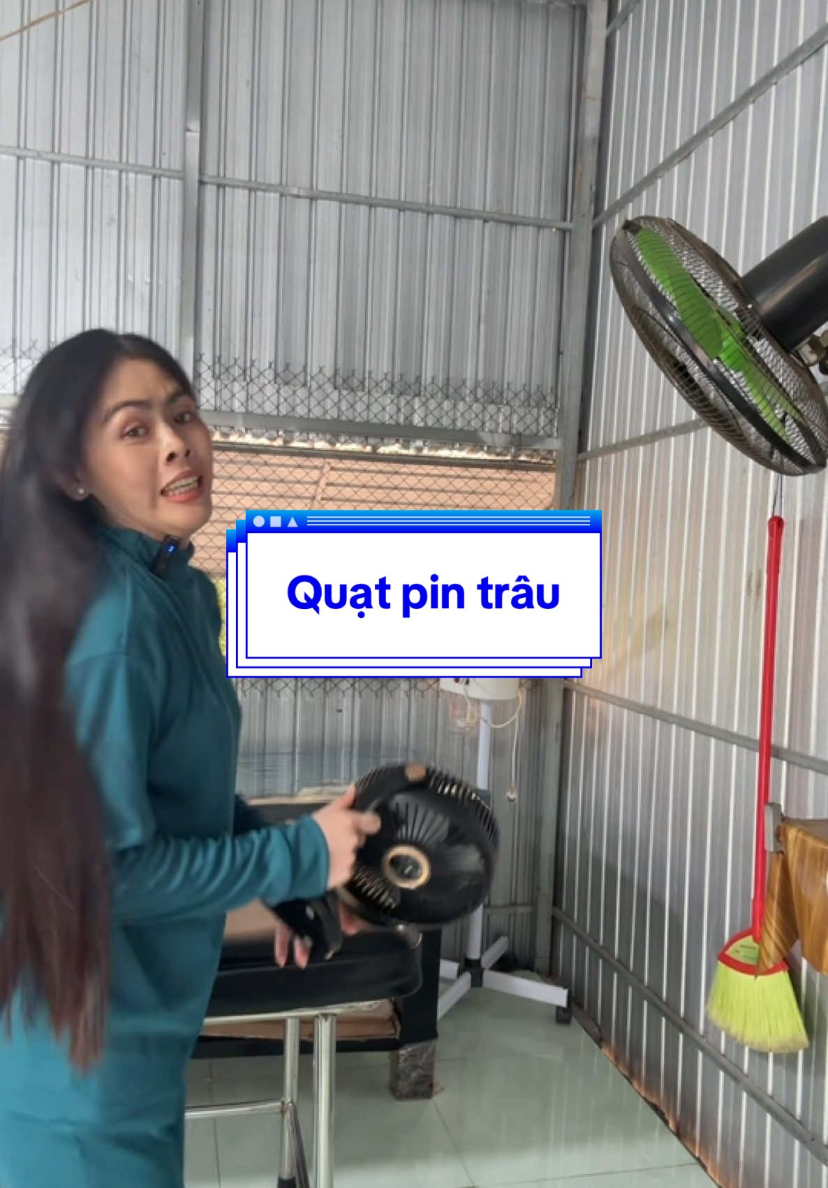 Quạt tích điện kẹp bàn#xuhuong #khanhchi #quat #quattichdien 