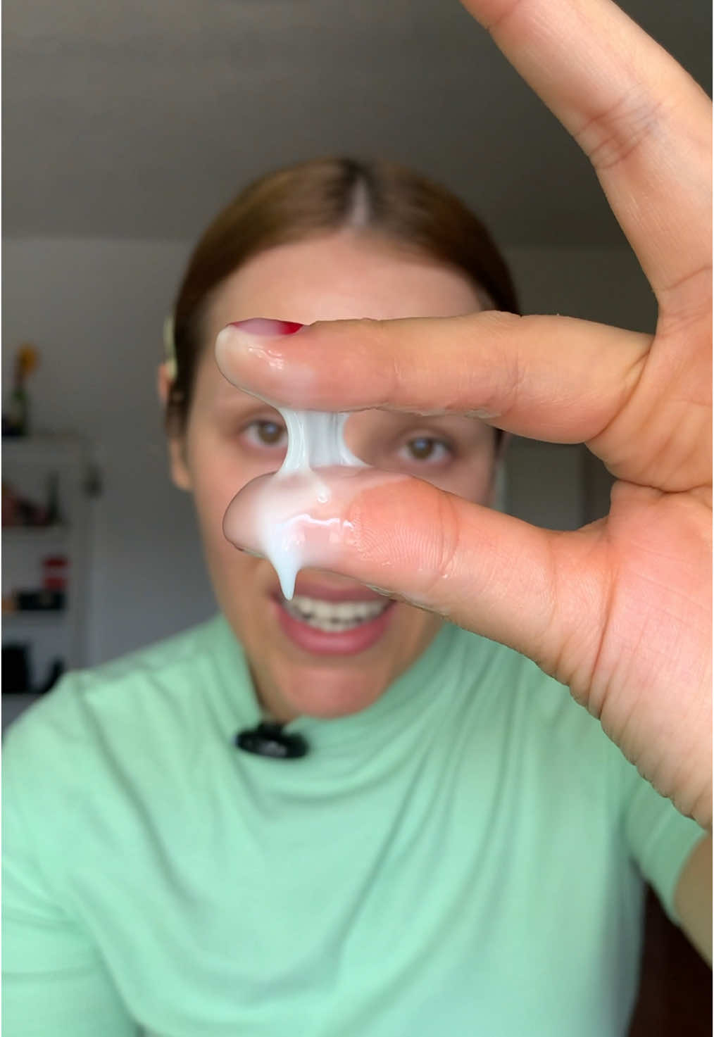 Me voy a tener que embarrar esto en la cara jaja #humor #tiktokshop #skincare 