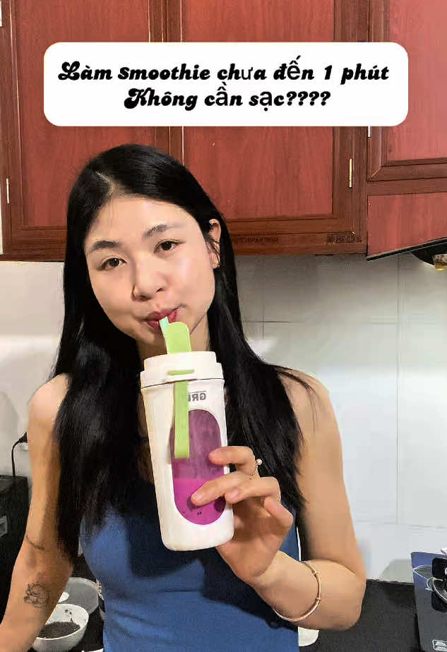 Mẹ chỉ cần 3p để ăn sáng thôi,ăn no là mẹ cân tất việc nhà và chăm con😎Không cần cắm điện-không ồn-nên k có lí do để lười ăn sáng nữa nha🫢#mayxaysinhto #grek #mayxaycamtay #mebimhealthy #đỗthuýquỳnh🐍 #mebimreview #anngonmoingay #viralvideo #tiktok 