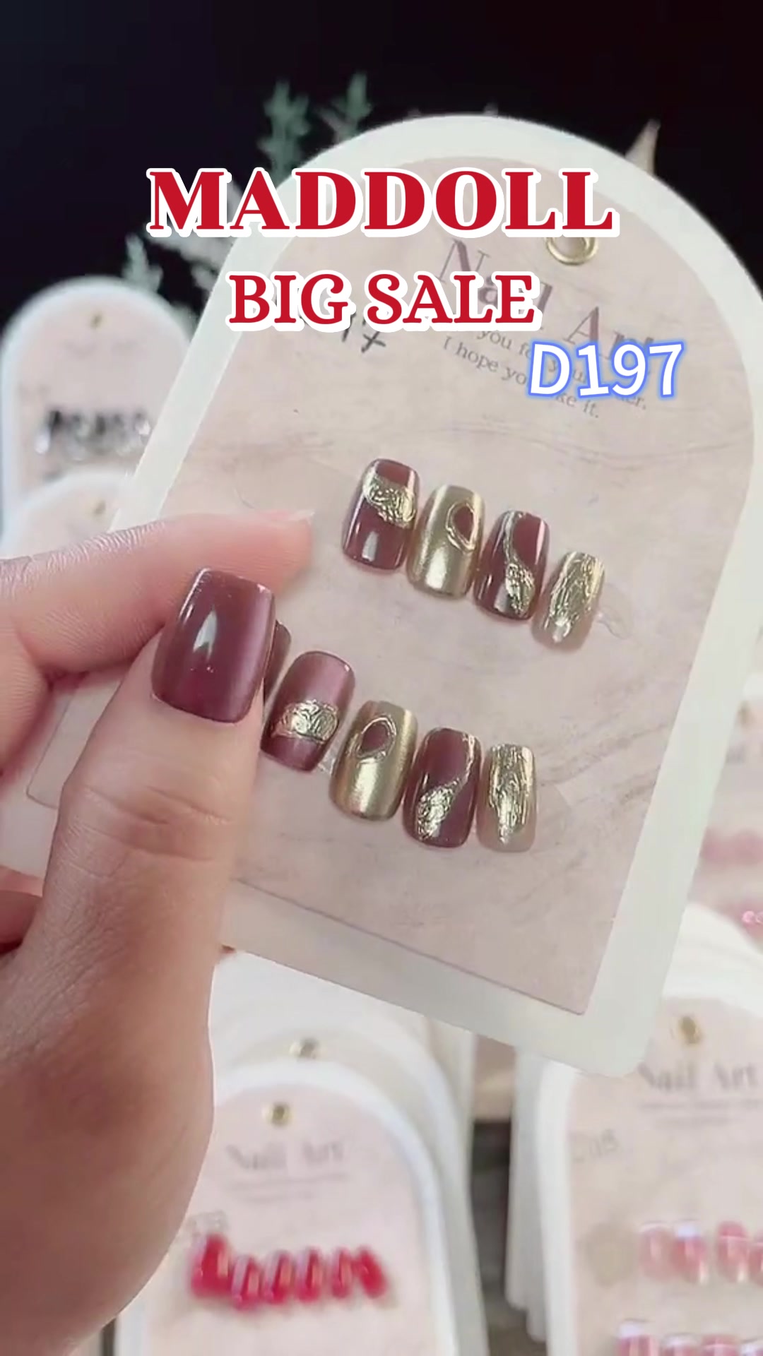 Gotta put that nails on💅 #nailart #nails #fashion #nailfashion #pressonnails #fakenail 