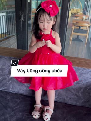 Tui mê màu đỏ này quá trời #xuhuong #quanaochobe #vaychobe #maunhi #vayxinh 