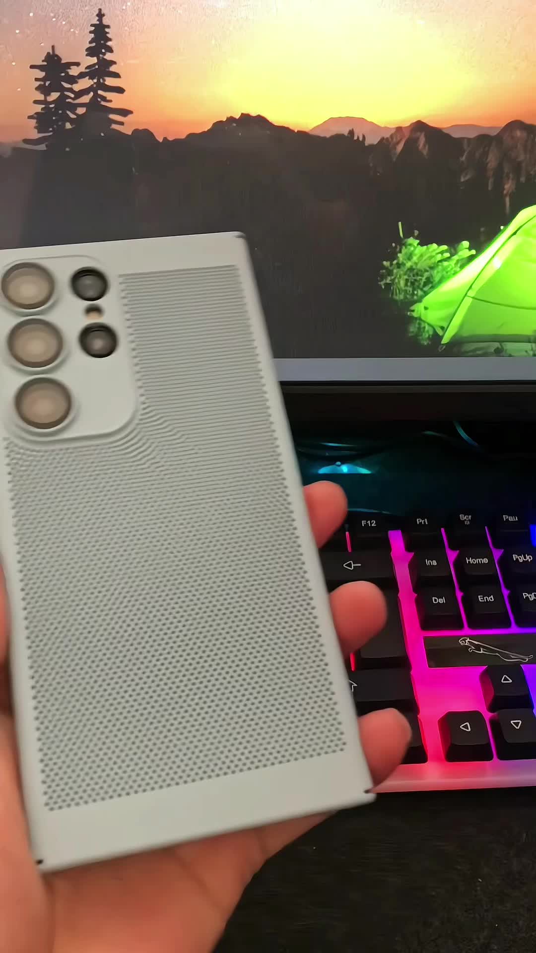 Ốp lưng tản nhiệt thoáng khí giúp điện thoại hoạt động mát mẻ hơn #oplungsieumong #oplungs23ultra #oplungs25ultra #oplungchongsoc #oplungs22ultra #xuhuongtiktok #oplungsamsung #oplungs24ultra #learnontiktok #vairalvideo 