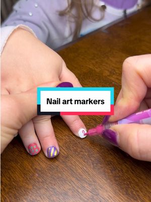 Absolute game changer. 💅 #nails #nailart #nailartdesign #paintnails #girlmama #girldad #daughter #nailmarker 