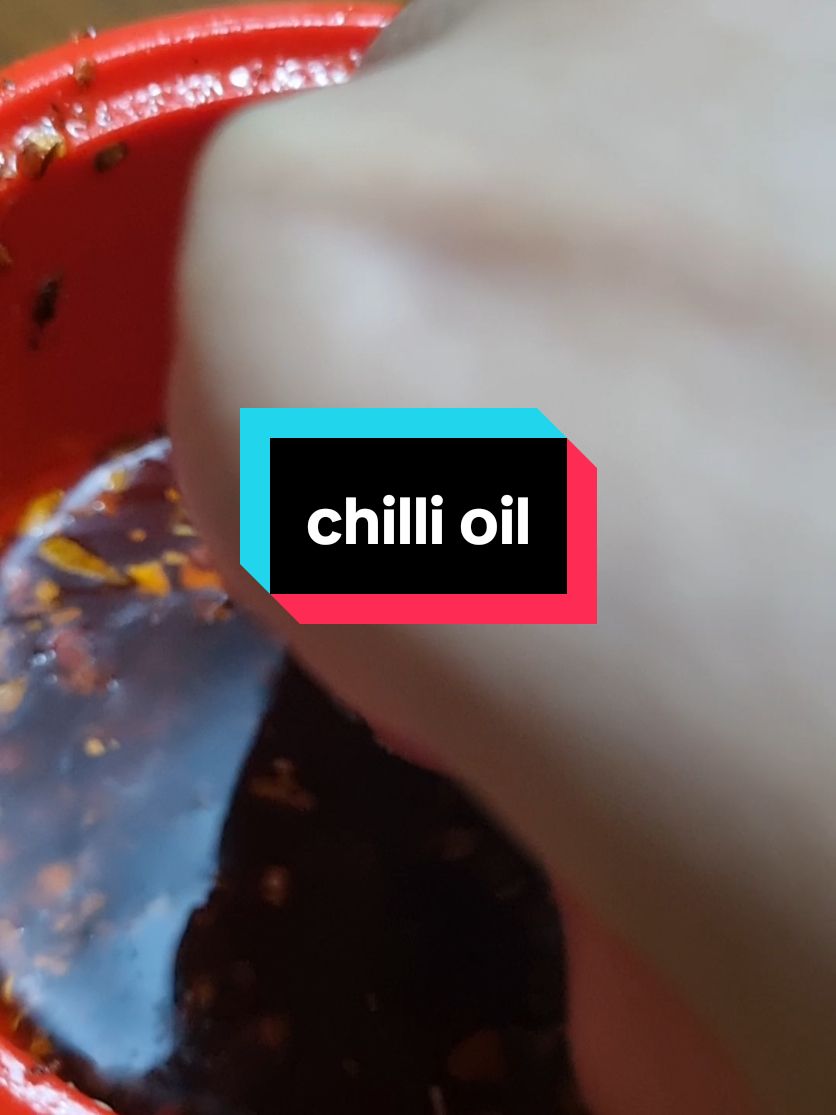 Membalas @esterferani18 chili oil promo beli 1 gratis 1 ukuran 100gr ya kakak 