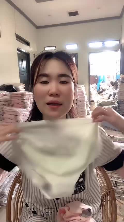 Jangan baju aja yg berani beli mahal”,buat area vitall juga harus di rawat 🤣❤️