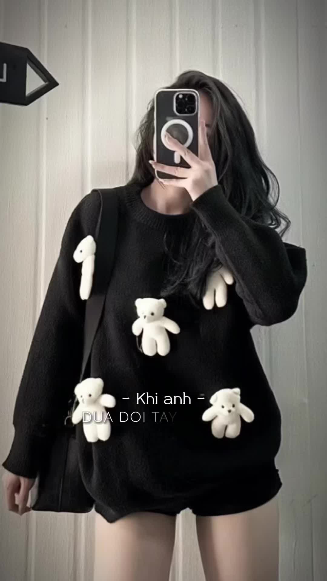 Áo hoodie đính gấu mặc đôi đi chơi xinh xỉu #aohoodie #aohoodieformrong #aothudong #aothudongtaydai #aonu #aonuxinh #aonudep #aonuxinhdep #aodichoi #aoditiec #aoditiecdep #doxinhmoingay #thoitrang #outfit #linhlinh1m522 