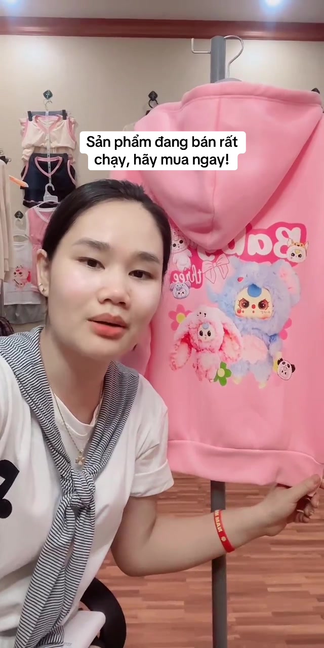 ##tiktoklive #livehighlights #baby #three #hottrend #hoodie #xuhuong 