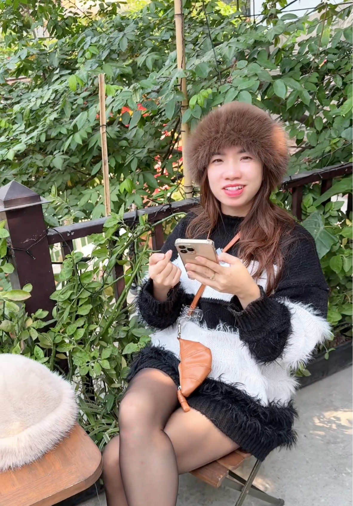 Có cái mũ lông mấy chục đi đâu cũng có người hỏi #xuhuong #mulong #huyenhomhinh365 
