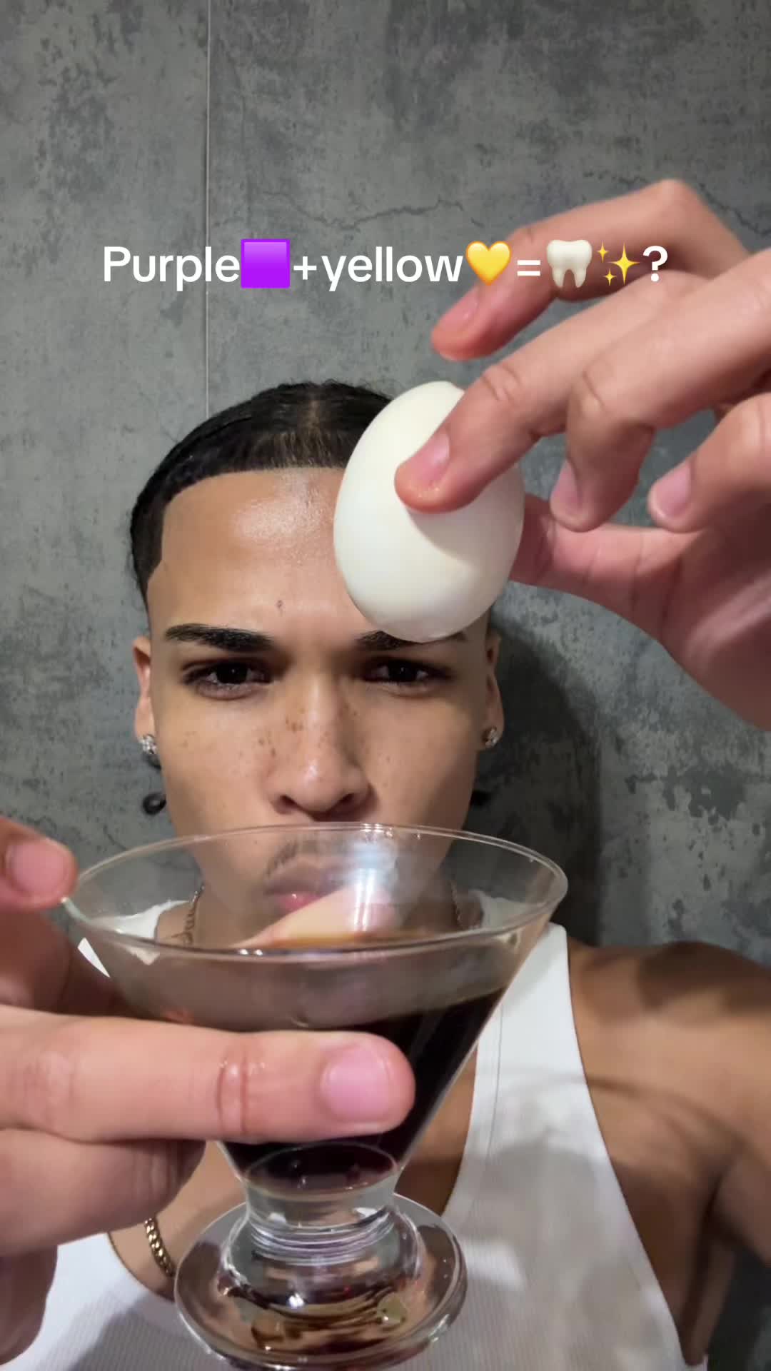 Now I know veneers are a scam #whiteningstripes #drdent #tiktokmademebuyit #yellowteeth #teethtok 