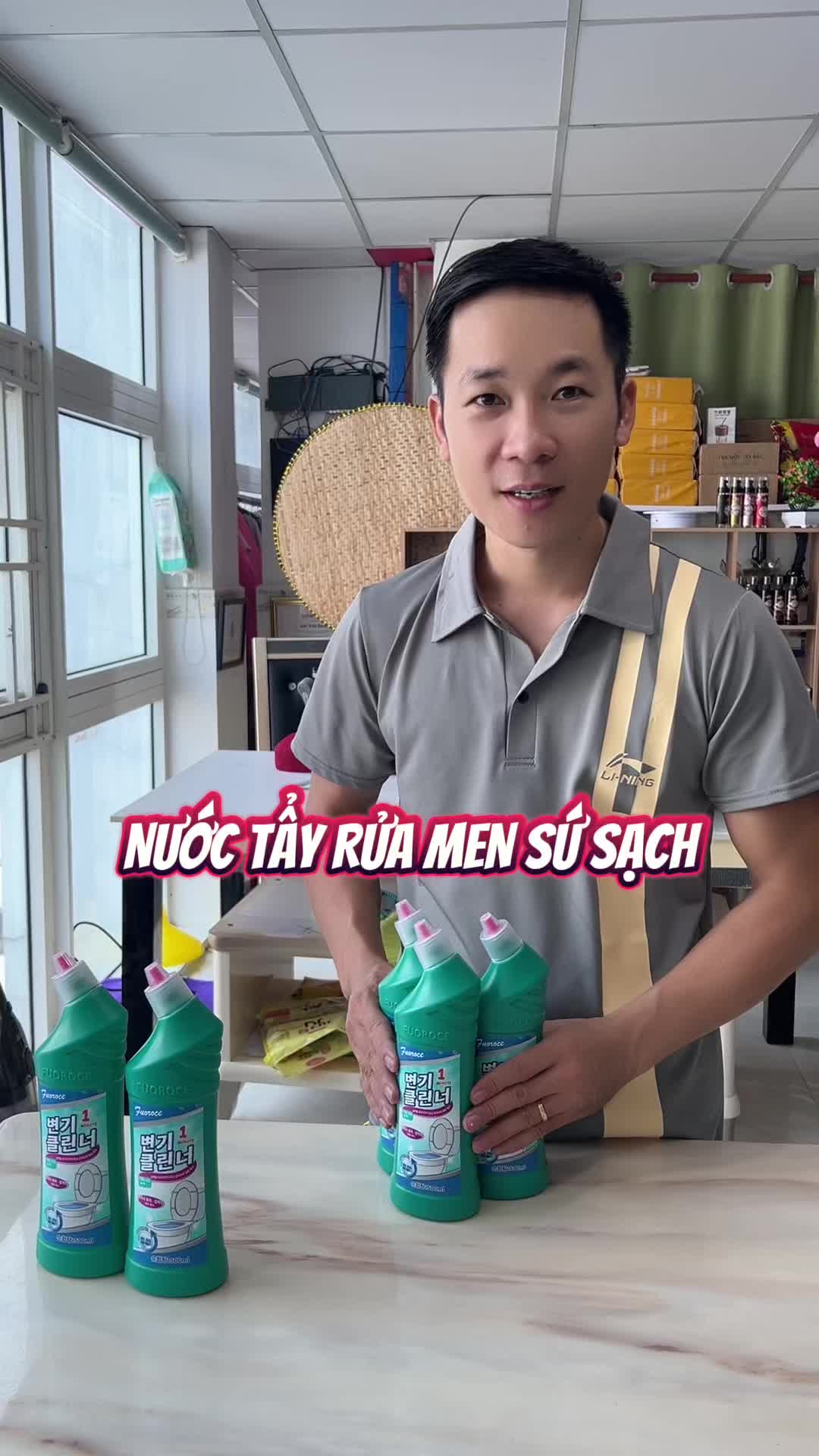 Tẩy bồn cầu không cần chà cọ mua 3 tặng 2 giá chỉ hơn 100   #trumsandeal #xuhuong #viral #samtetbaovui #tiktokshoptet #muataitiktokshop #nuoctayboncau #nuoctayboncaulogeksi #nuoctayboncaukhongcancha #nuoctaytoilet #chaitaydanang #chaitayboncau 
