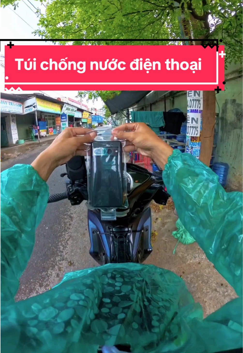 Túi chống nước điện thoại nè mấy bạn. Tui bán hơn 1000c từ  @Shipper Thõ Con đây nè. Mấy ông đi ship như tui nên trang bị 1c nha để mưa xuống k lo ướt đt nha. #tuichongnuocdienthoai #tuichongnuoc #shipperthocon #shipper #shopeefood #grab #grabfood #be #bebike #befood #giaohang 