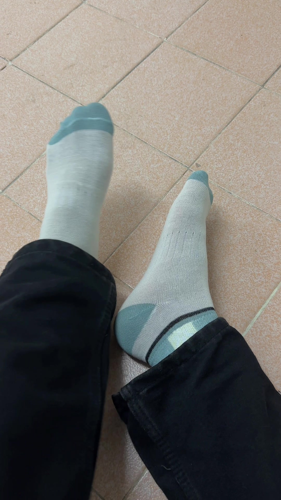 stokin murah 10 pasang cantik dn berbaloi. #stokin #stokinmurah #stokinviral #socks #xyzbca #readystock #foryou 