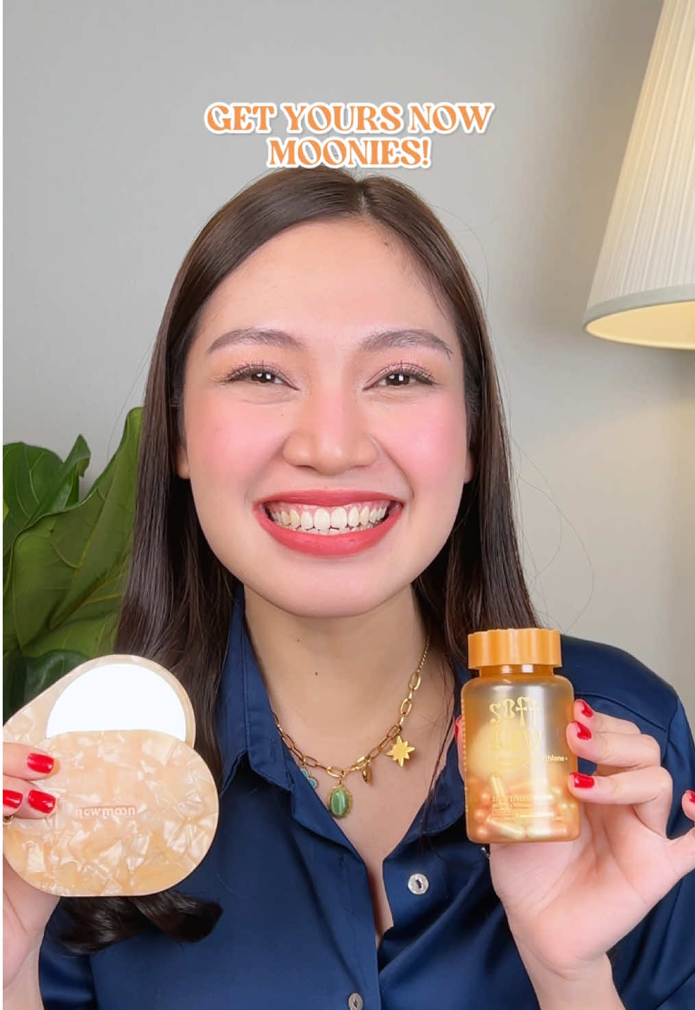 Our New Moon Glutathione is here to elevate your glow game and give your skin the ultimate boost it deserves. 🧡🌙 #NewMoonPH #NewMoonNewYou #NewMoonBeauties 