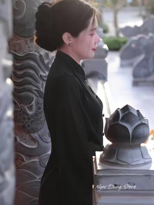 Một đời sương nhạt gió mai,trôi qua khẽ tựa bóng mây ngang trời,được – mất cũng chỉ thoáng thôi,giữ tâm an tịnh, lòng người sẽ yên. 🍃🍃   #NgocDungStore #phapphucdichua #xuhuongtiktok #trending 