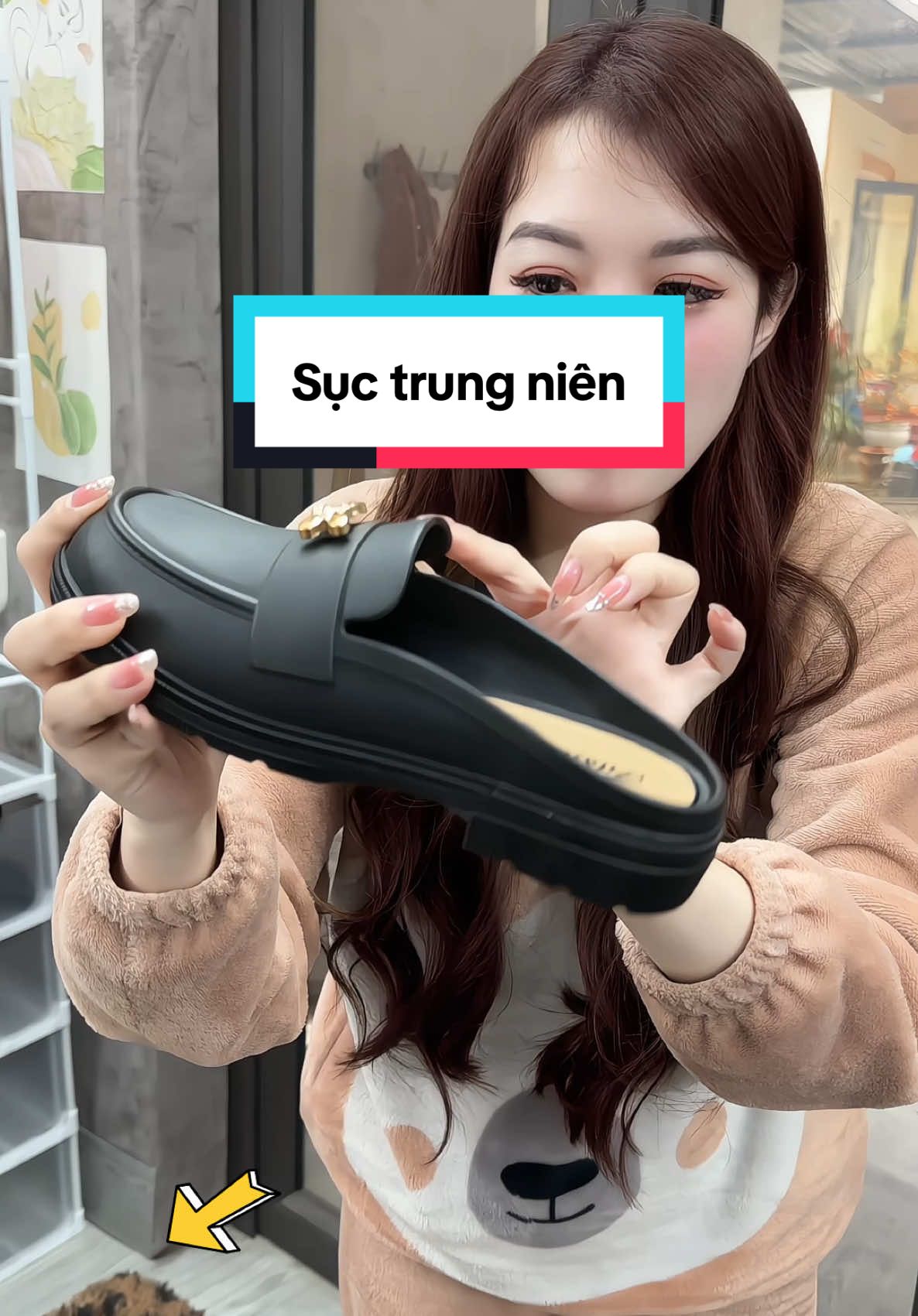 Sục trung niên dễ đi cho các bà nè #suc #giàydép #thoitrang #huongquynhchuyendodep #quynhphuthuy 