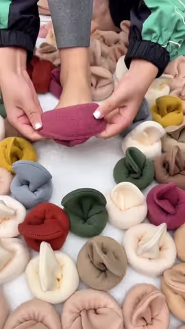 For anyone with cold feet in winter: these unisex snow socks are lined and thickened—no more freezing toes this winter! #SnowSocks #LinedThickWarm #SoftComfortableFabric 🧦❄️#tiktokshop #fouryou