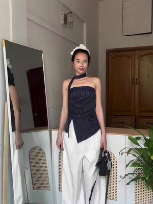 E áo quay xinhh iu #1m68review #mihohouse #aoquay #quantrang #quanongrong 