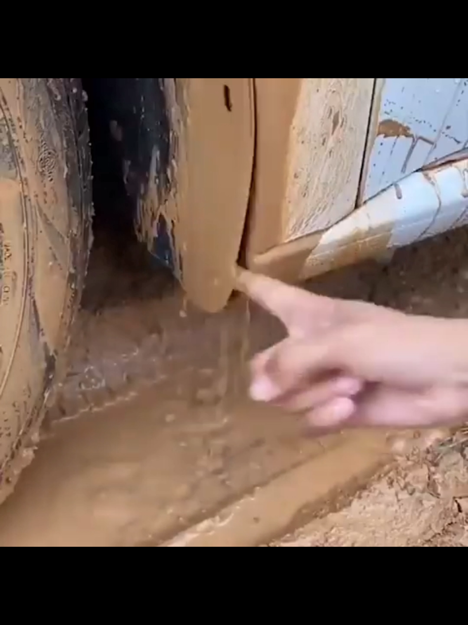 clip plastik untuk bumper longgar, guard dan apa² bahagian kereta atau motor yang menggunakan clip boleh guna. beli di beg kuning barang tengah murah tuu. #clipbumper #klipbumpermurah #klipbumper #clipbumperkeretamurah #clipplastikkereta 