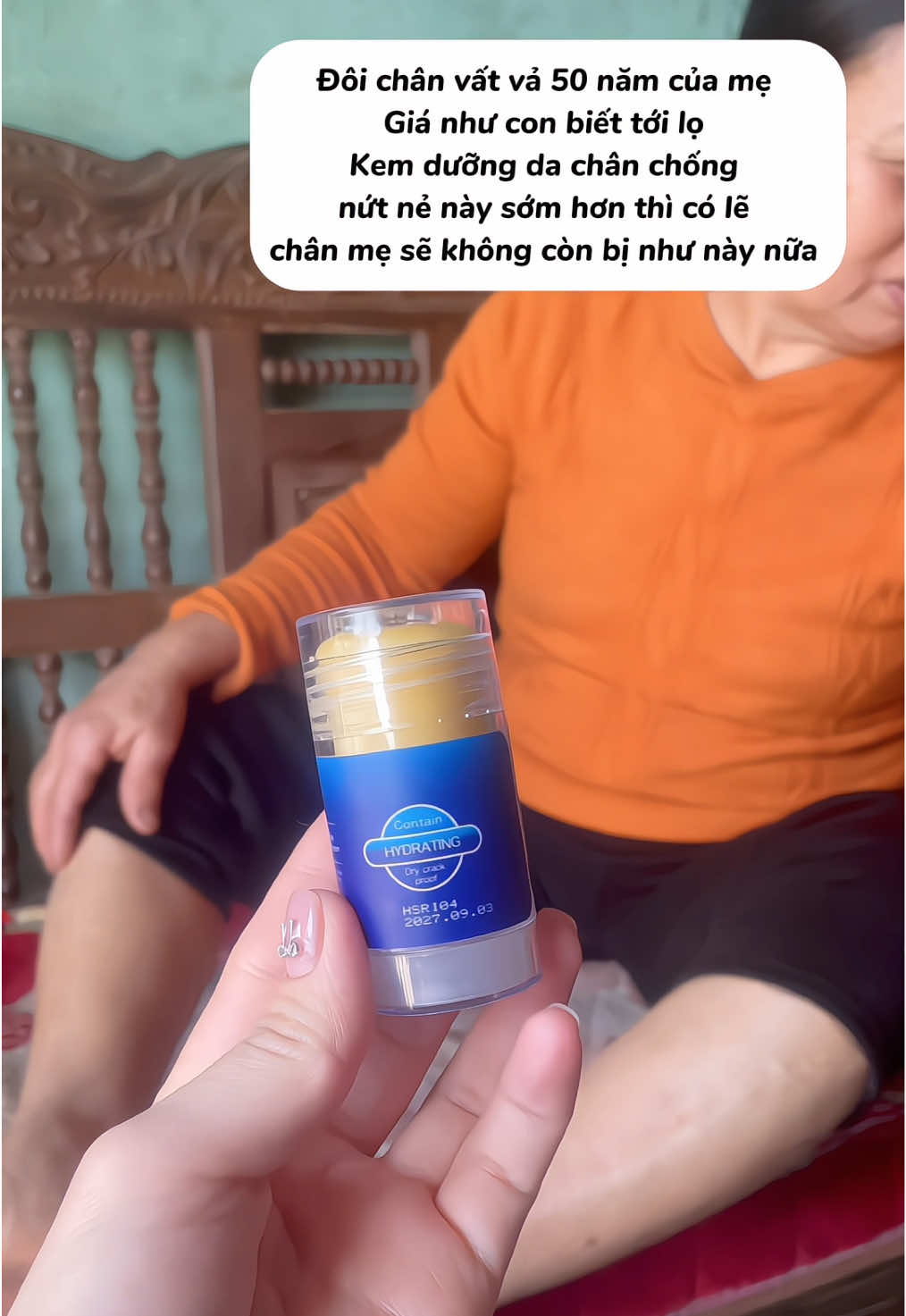 Thanh lăn tiện sử dụng đem theo nữa #thanhlangotchan #kemduongdataychan #kemduongdachan #nutgotchan 