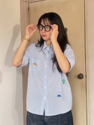 Which one looks better on me?>_< #eyeglass #fashionaccessories #tiktokfashion #tiktokfinds #foryou #fyp