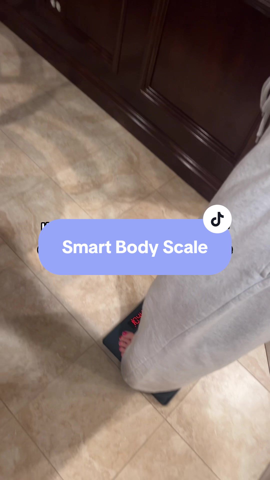 I finally found the best way to track my progress in the gym #smartbodyscale #fitnesstracker #memoryscale #gymmotivation #gymtoks #weightlossmotivation #fyp 