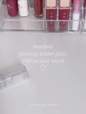 yesstyle code “FLORA27” #koreanmakeup #itgirl #makeuprecomendation #makeuptips #fyp #romand #romandglastingwatergloss #yesstyle 