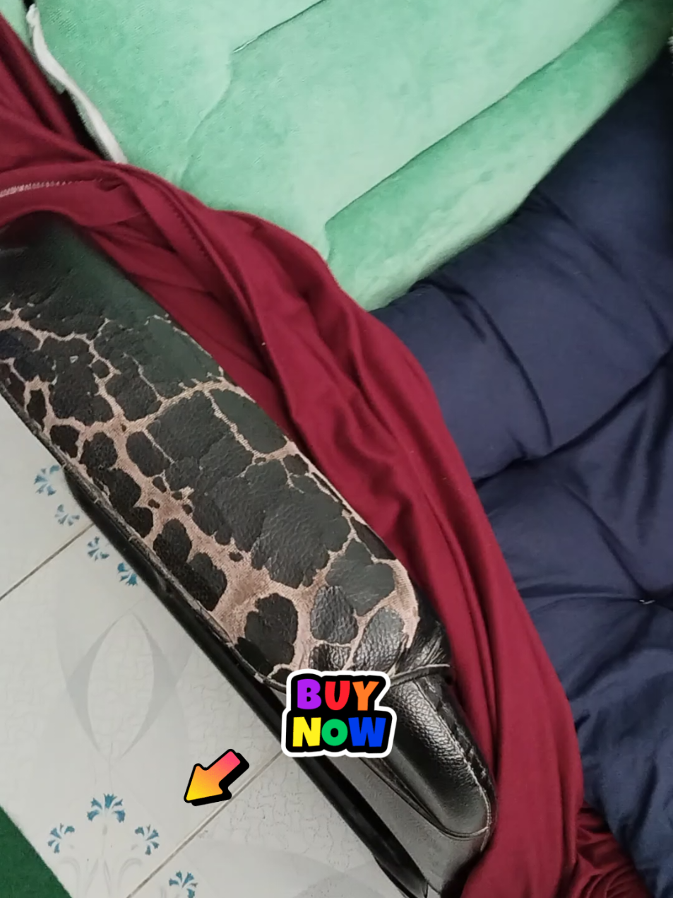 เก้าอี้เก่าเสียดาย ไม่อยากทิ้ง คลุมไว้เลย #ผ้าคลุมโซฟา #พิกัดในตะกร้า  #ผ้าคลุมโซฟาอเนกประสงค์ #เบาะรองนั่ง #ผ้าคลุมโซฟากันน้ํา #เบาะรองเก้าอี้ @wan.arun @wan.arun @wan.arun 
