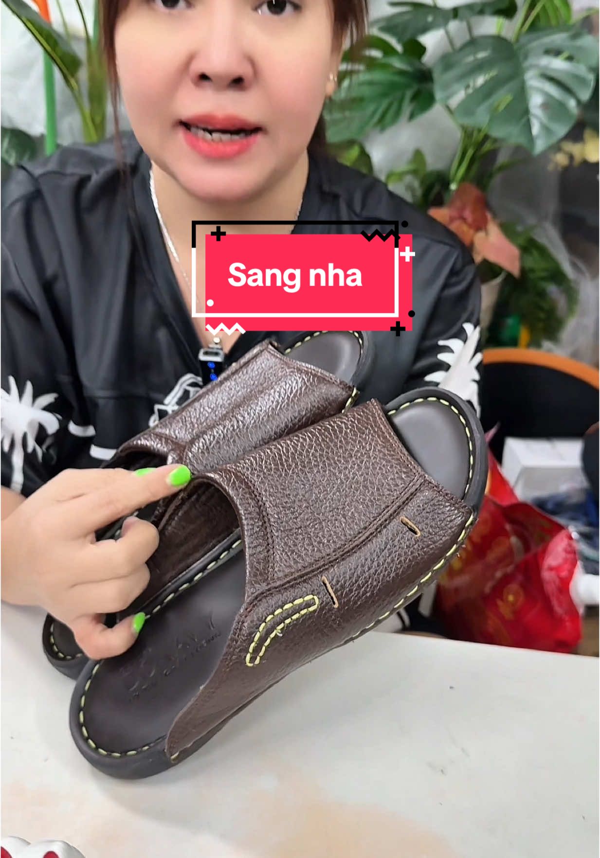 Dép da thật sale sập sàn #xuhuong #thinhhanh #tiktokshop #taphoahongha168 #depdathat 