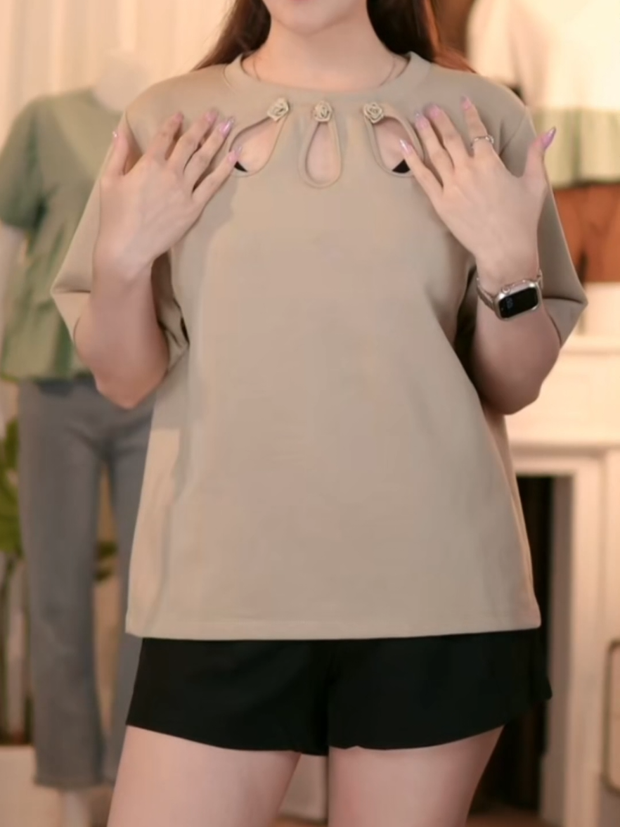 #เสื้อยืด #เสื้อยืดแฟชั่น #เสื้อยืดผู้หญิง #เสื้อยืดคอกลม #แฟชั่นสาวอวบ #แฟชั่นผู้หญิง #เสื้อยืดน่ารักๆ #เสื้อยืดสาวอวบ #เสื้อยืดผ้าคอตตอน 