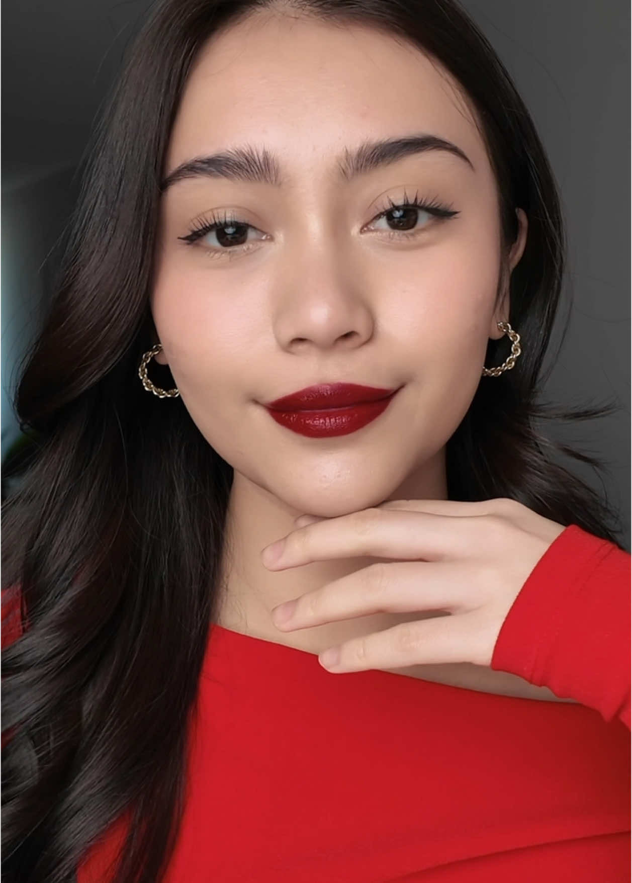 kunci makeup BAGUS itu ada di lipstick,SUPERPOWER aku udah pasti lippiesnya dari @maybelline_indonesia 💖 yuk share superpower kalian dengan cara buat video menggunakan salah satu shade Superstay sebagai Superpower andalan kamu, tunjukkan packaging-nya, lalu upload di TikTok dengan menggunakan hashtag dibawah. Kompetisi berlangsung dari tanggal 1 - 20 Maret 2025 dan Tiap minggu akan dipilih satu pemenang yang diumumkan di TikTok Official Maybellie Indonesia. Pemenang dipilih berdasarkan jumlah likes + comment terbanyak dan akan mendapatkan 80 shades Superstay Lips #80SuperstaySuperpowers #WeAreMaybelline #makeup #liptint #lipmatte #lippies #ramadhan #fyp