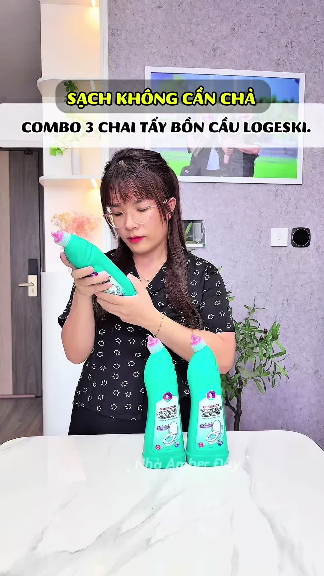 Thấy Mọi người review là không cần chà cũng sạch, mình thì cũng bán tín bán nghi, mà thấy rẻ quá, nên cũng tò mò mua về thử xem sao. #nhaamberday #logeski #nuoctayboncau 